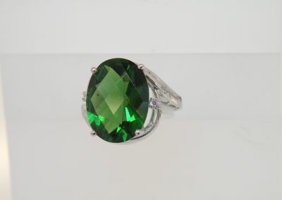 Large Oval Cut, Cubic Zirconia Trim