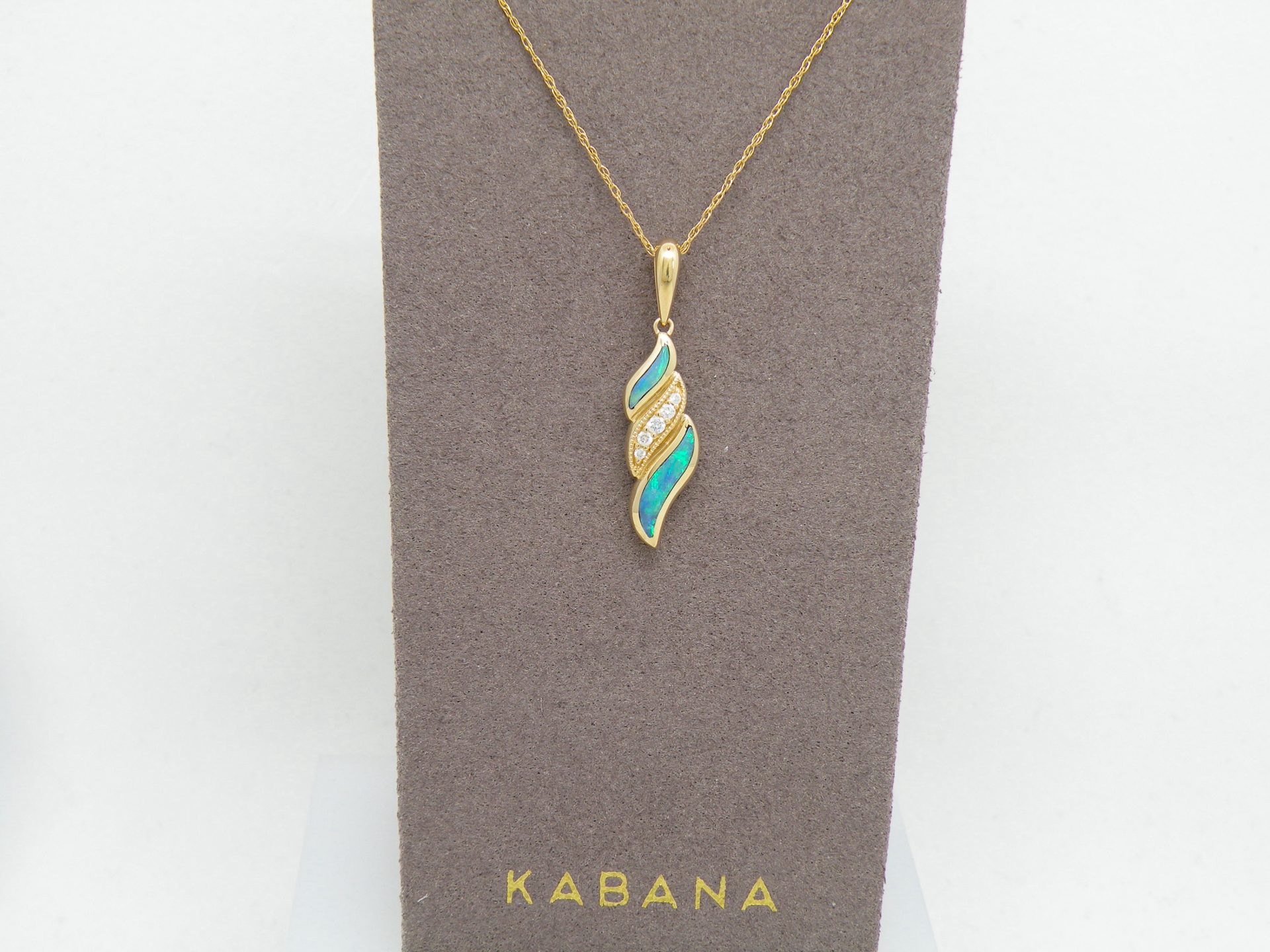 Kabana 14k Yellow Gold, Premium Opal, Diamonds Pendant - Image 2